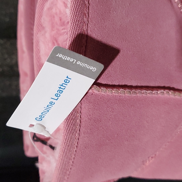 Women's Suede Winter Boots - Picture 16 of 17